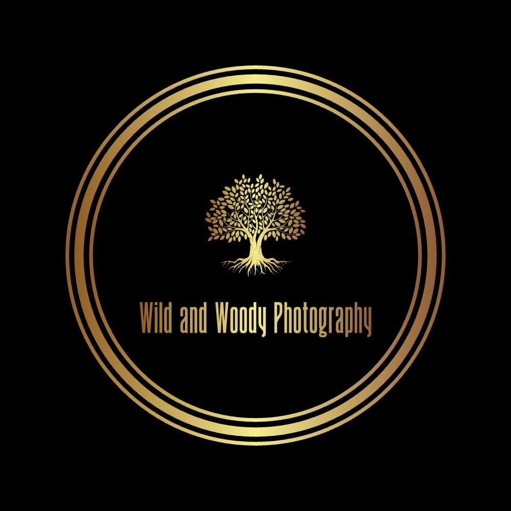 Wild and Woody Photography Logo